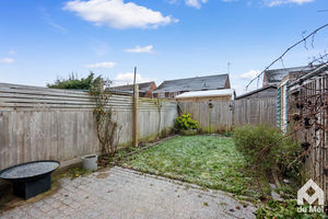 Photo 2- click for photo gallery